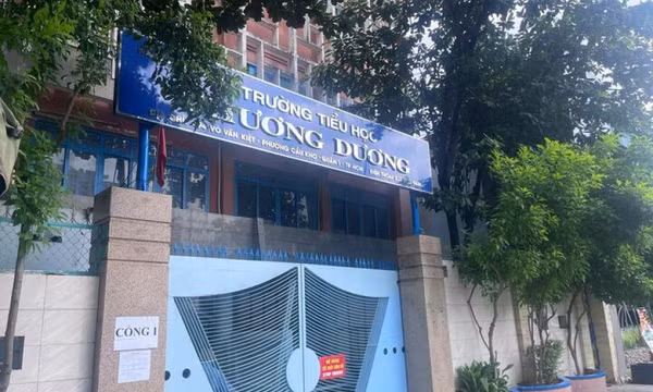 2/3 học sinh không đến lớp sau vụ cô giáo xin tiền mua laptop cá nhân ở TP.HCM 
