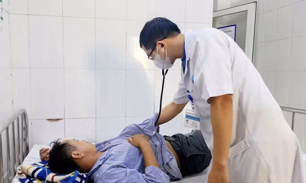 4 người ngộ độc nhập viện cấp cứu do ăn nấm