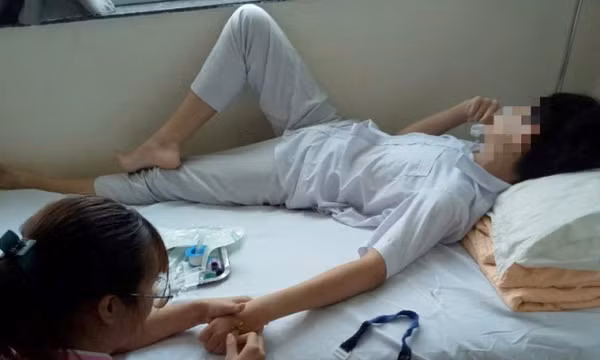 21 học sinh nghi ngộ độc trà sữa: Bộ Y tế chỉ đạo khẩn