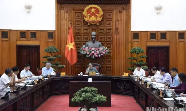 Đổi mới tư duy phát triển đồng bộ trên tất cả các lĩnh vực