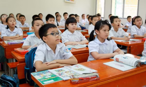 Nhiều tỉnh thành tiếp tục cho học sinh nghỉ đến hết tuần