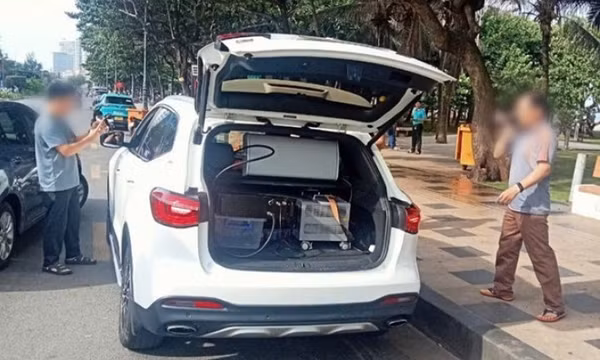 Bắt người dùng trạm phát sóng giả gửi tin nhắn bất hợp pháp