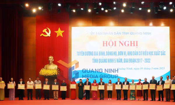 Tuyên dương gia đình, dòng họ, đơn vị, khu dân cư hiếu học xuất sắc giai đoạn 2017-2022, tháng 3-2023