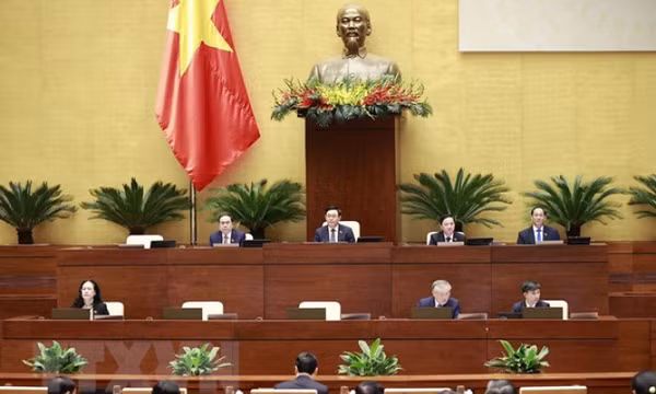 Chủ tịch QH khẳng định vai trò của ngành tư pháp trong giai đoạn mới
