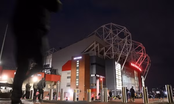 Giới chủ Qatar đẩy nhanh việc hỏi mua Man Utd