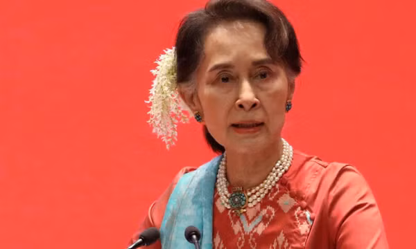 Myanmar giải tán đảng của bà Aung San Suu Kyi