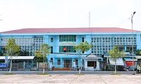 Ba bác sĩ trung tâm y tế ở Kiên Giang bị bắt vì giả mạo trong công tác