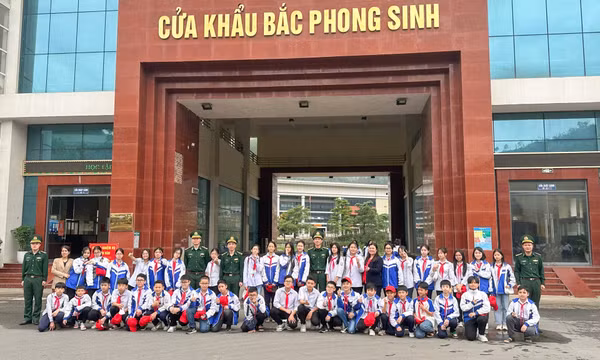 Đồn Biên phòng Quảng Đức tổ chức “Tiết học Biên cương”