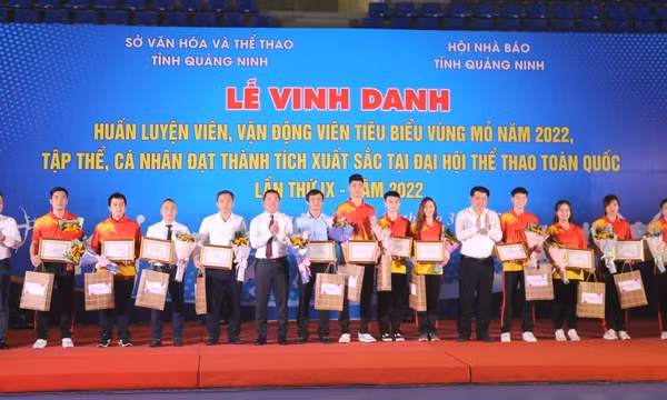 Vinh danh vận động viên, huấn luyện viên tiêu biểu Vùng mỏ năm 2022