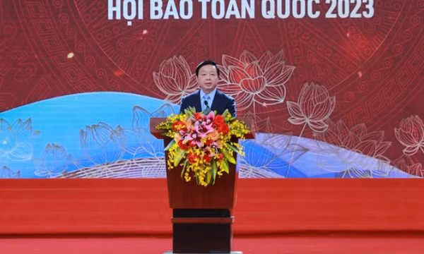 Báo chí phải thay đổi tư duy, cách làm để đẩy nhanh chuyển đổi số