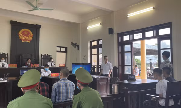 Phát huy vai trò luật sư trong đời sống xã hội