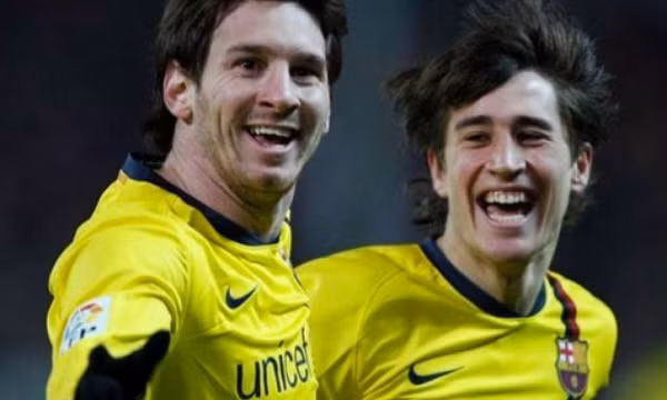 Cựu thần đồng Barca giải nghệ ở tuổi 32