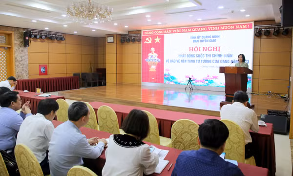 Hội nghị báo cáo viên Trung ương tháng 3/2023