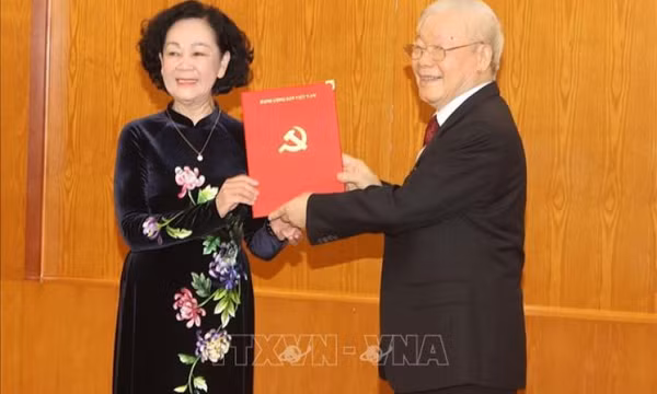 Đồng chí Trương Thị Mai giữ chức Thường trực Ban Bí thư khóa XIII