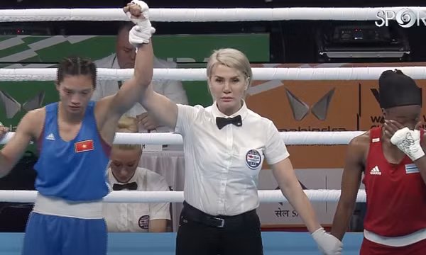 Nguyễn Thị Tâm vào tứ kết boxing nữ thế giới