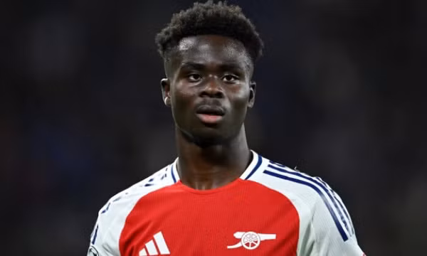 Cú hích Saka, siêu đội hình của Arsenal đấu Bournemouth