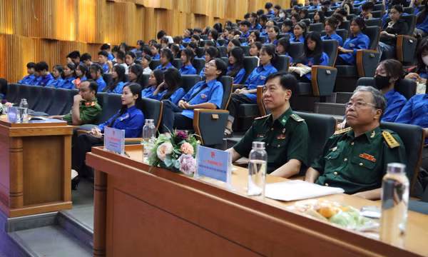 Tập huấn công tác phòng, chống tệ nạn xã hội trong đoàn viên, thanh niên 