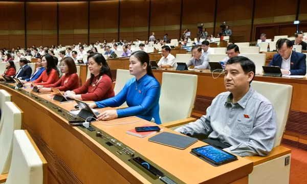 Giá bất động sản còn cao so với thu nhập của đa số người dân