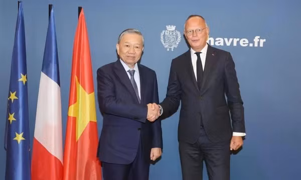 Tổng Bí thư, Chủ tịch nước Tô Lâm gặp làm việc với Thị trưởng thành phố Le Havre
