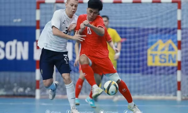Giao hữu U19 futsal: Việt Nam hòa Nga trong trận tái đấu