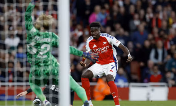 Arsenal tuột chiến thắng trước Liverpool