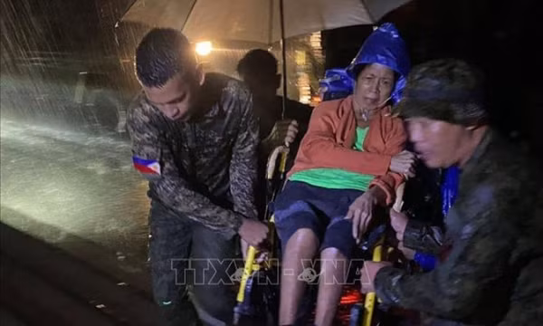 Philippines: Bão Trami gây lũ lụt và lở đất trên diện rộng, ít nhất 24 người thiệt mạng