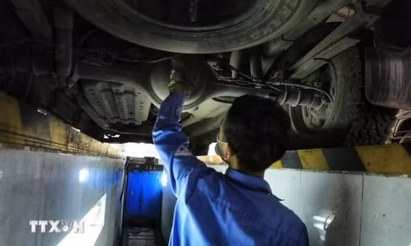 Truy tố 2 giám đốc và 5 nhân viên trung tâm đăng kiểm nhận hối lộ
