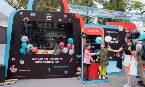 Thương mại điện tử Việt Nam kỳ vọng sẽ tiếp tục đột phá mạnh mẽ