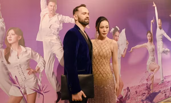 Phương Oanh thi Bước nhảy hoàn vũ sau 5 tháng sinh đôi
