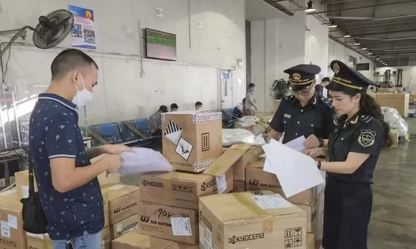 Hải quan mạnh tay ngăn chặn buôn lậu, gian lận thương mại: Gần 13.000 vụ bị xử lý trong 9 tháng