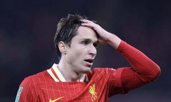 Liverpool tính đường đưa Chiesa trở lại Ý