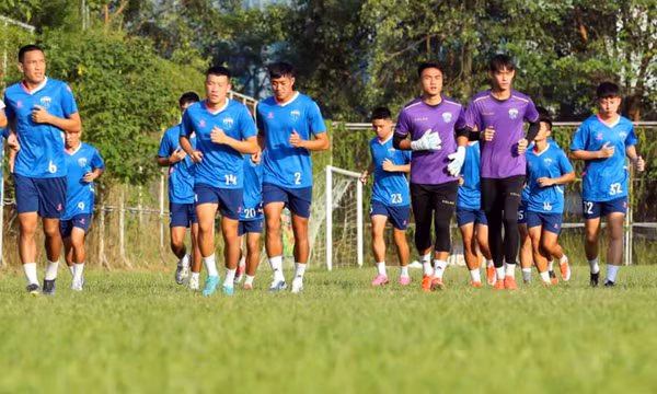 Quảng Ninh ra quân gặp PVF-CAND vào chiều 24/10