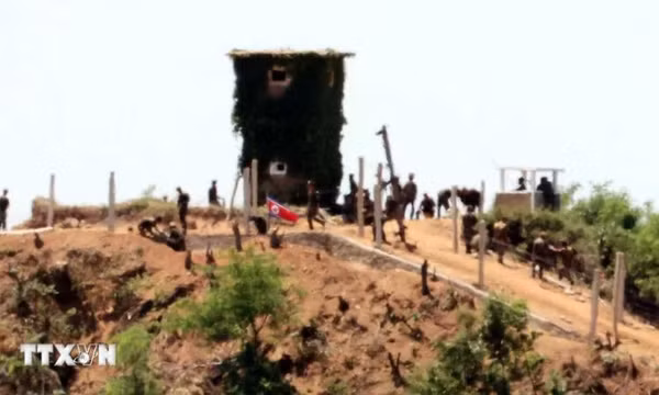 KCNA: 1,4 triệu thanh niên Triều Tiên nhập ngũ chỉ trong 2 ngày