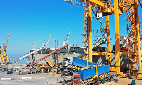 Cảng biển Quảng Ninh: Dự báo khởi sắc trong những tháng cuối năm