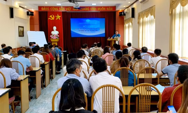 Tập huấn kỹ năng giải quyết tranh chấp lao động tập thể và đình công