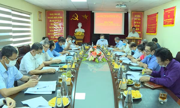Hội có tính chất đặc thù tỉnh tổ chức Sơ kết công tác thi đua khen thưởng