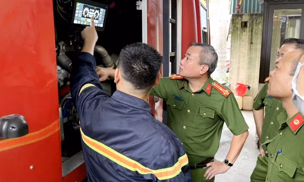 Kiểm tra toàn diện công tác PCCC&CNCH tại Công an Quảng Yên