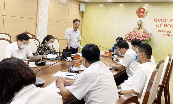 Ban Pháp chế HĐND tỉnh thẩm tra báo cáo của Tòa án nhân dân tỉnh và Công an tỉnh