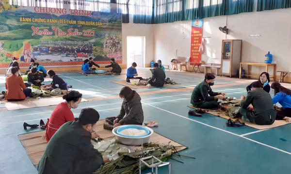 Phối hợp xây dựng thế trận lòng dân vững chắc