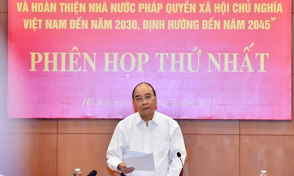 Xây dựng Nhà nước pháp quyền XHCN: 'Cái lớn là phục vụ nhân dân'