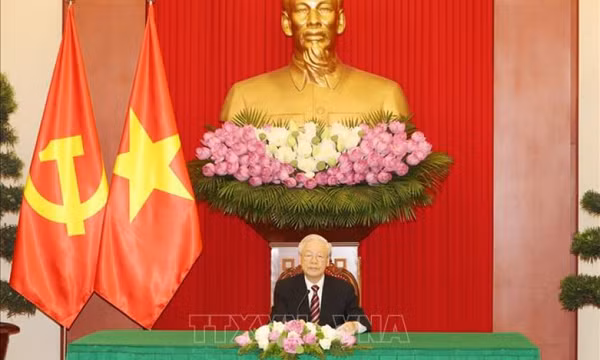 Tổng Bí thư Nguyễn Phú Trọng điện đàm với Tổng thống Hàn Quốc Moon Jae-in