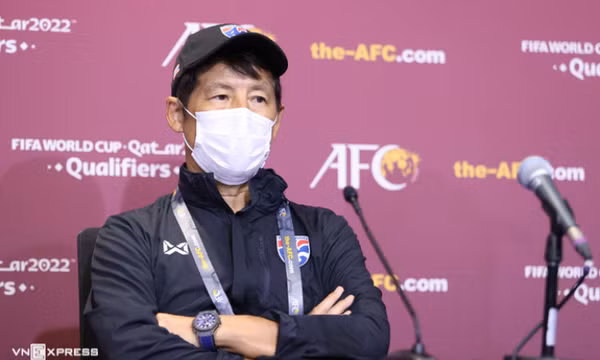 Thái Lan sa thải HLV Akira Nishino