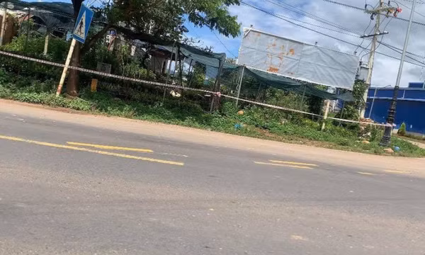 Cháu bé 3 tháng tuổi tử vong cạnh người mẹ đang bị thương nặng