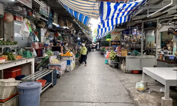 Bộ Công Thương: Hàng hóa "điểm nóng" phía Nam dồi dào, có nơi còn giảm giá