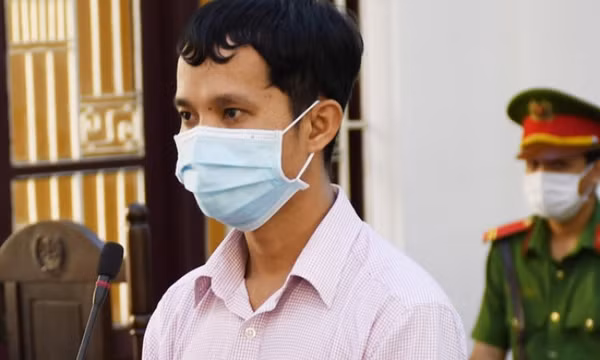Kẻ đồi bại xâm hại con chủ quán ăn lĩnh 15 năm tù