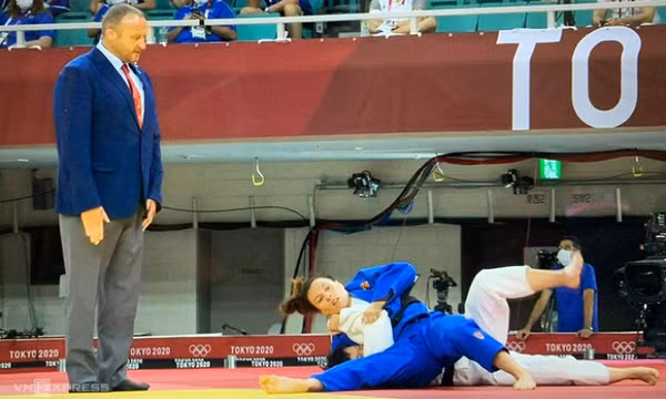 Võ sĩ Thanh Thủy sớm chia tay Olympic