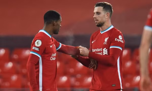 Sau Wijnaldum, PSG đưa thêm 1 sao Liverpool vào tầm ngắm