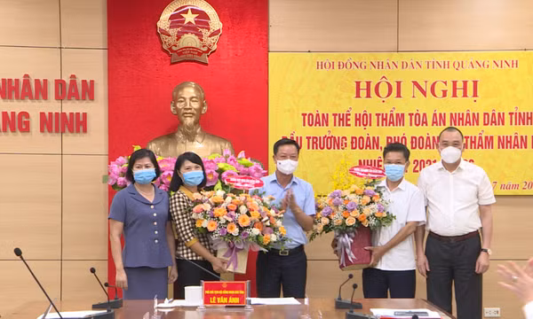 Hội nghị toàn thể Hội thẩm nhân dân nhiệm kỳ 2021-2026