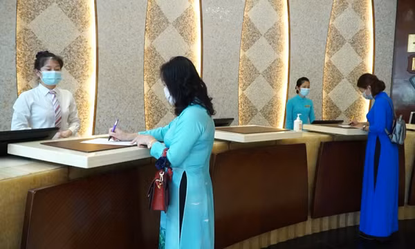 Hoàn thành tiêm vắc xin Covid-19 mũi 1 cho hơn 7.500 lao động ngành Du lịch