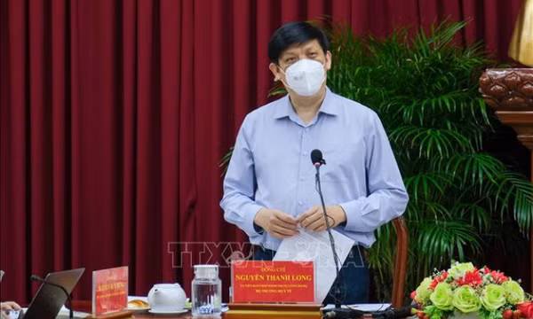 Muốn giảm lây nhiễm thì phải vừa giãn cách, vừa xét nghiệm nhanh